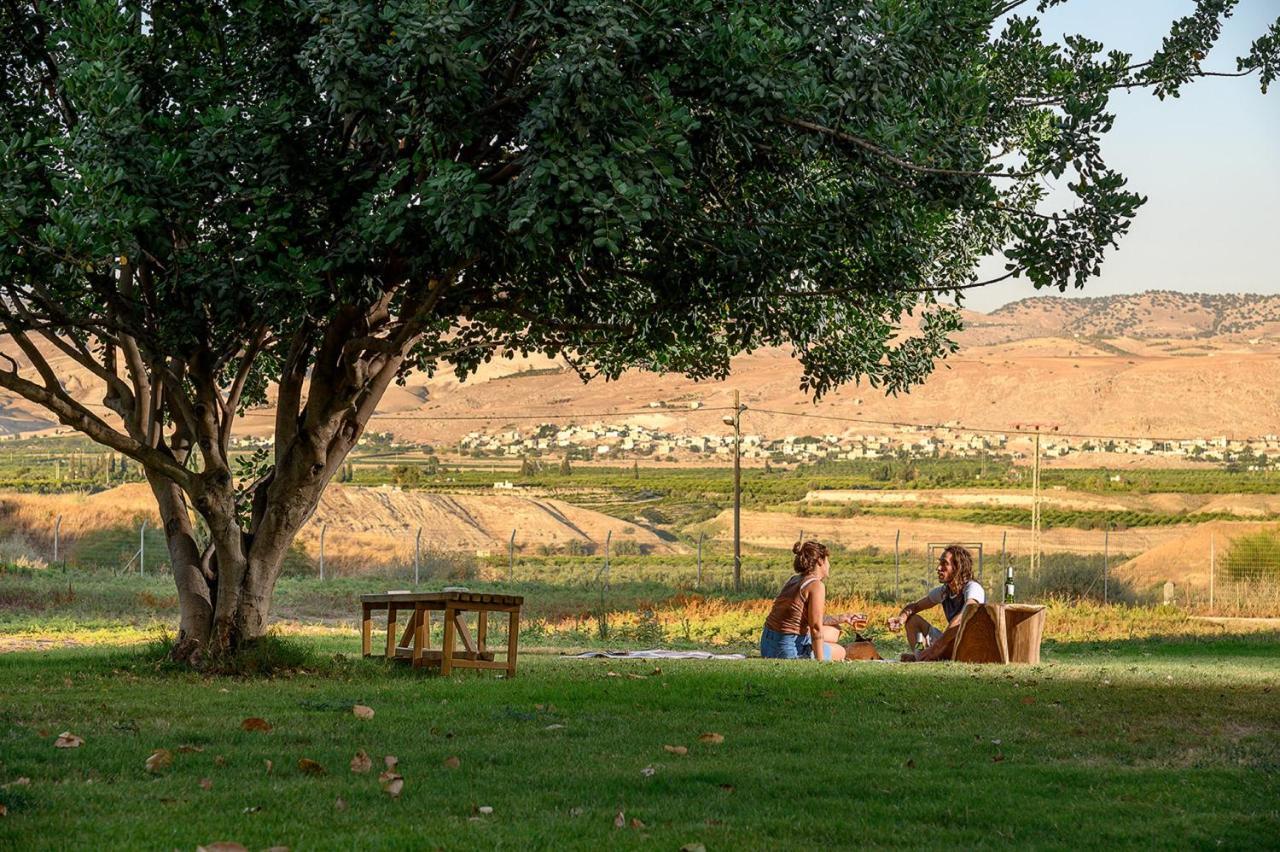 Jordan Valley Birding Lodge Kefar Ruppin Buitenkant foto