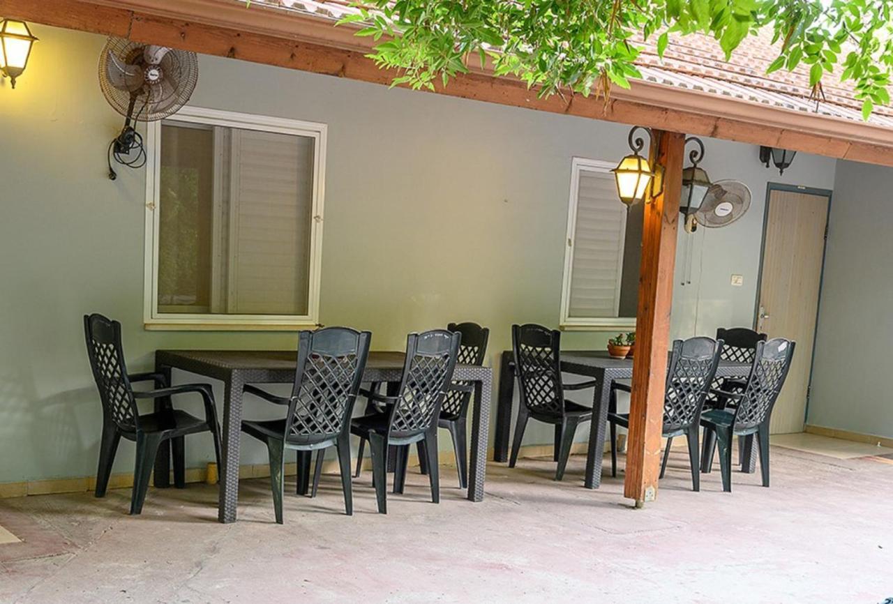 Jordan Valley Birding Lodge Kefar Ruppin Buitenkant foto