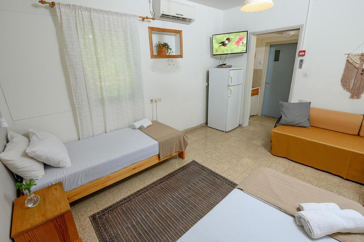 Jordan Valley Birding Lodge Kefar Ruppin Buitenkant foto