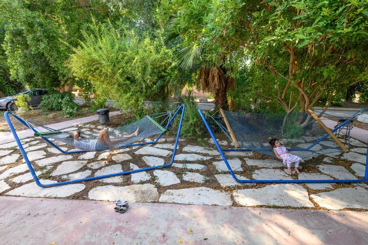 Jordan Valley Birding Lodge Kefar Ruppin Buitenkant foto